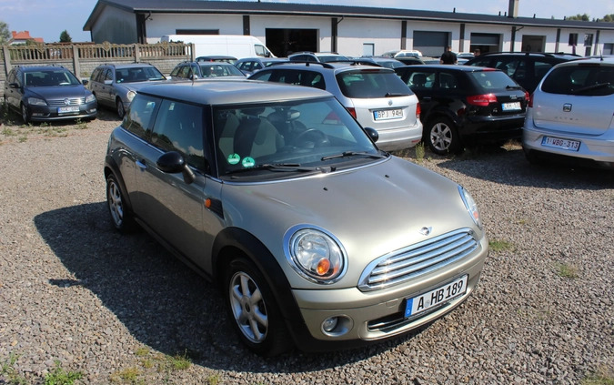 MINI ONE cena 16900 przebieg: 229501, rok produkcji 2007 z Jeziorany małe 326